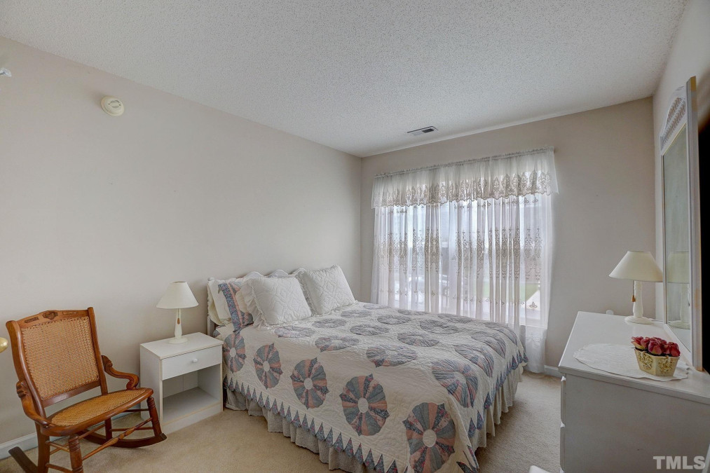 140 Honey Springs Ave Fuquay Varina, NC 27526