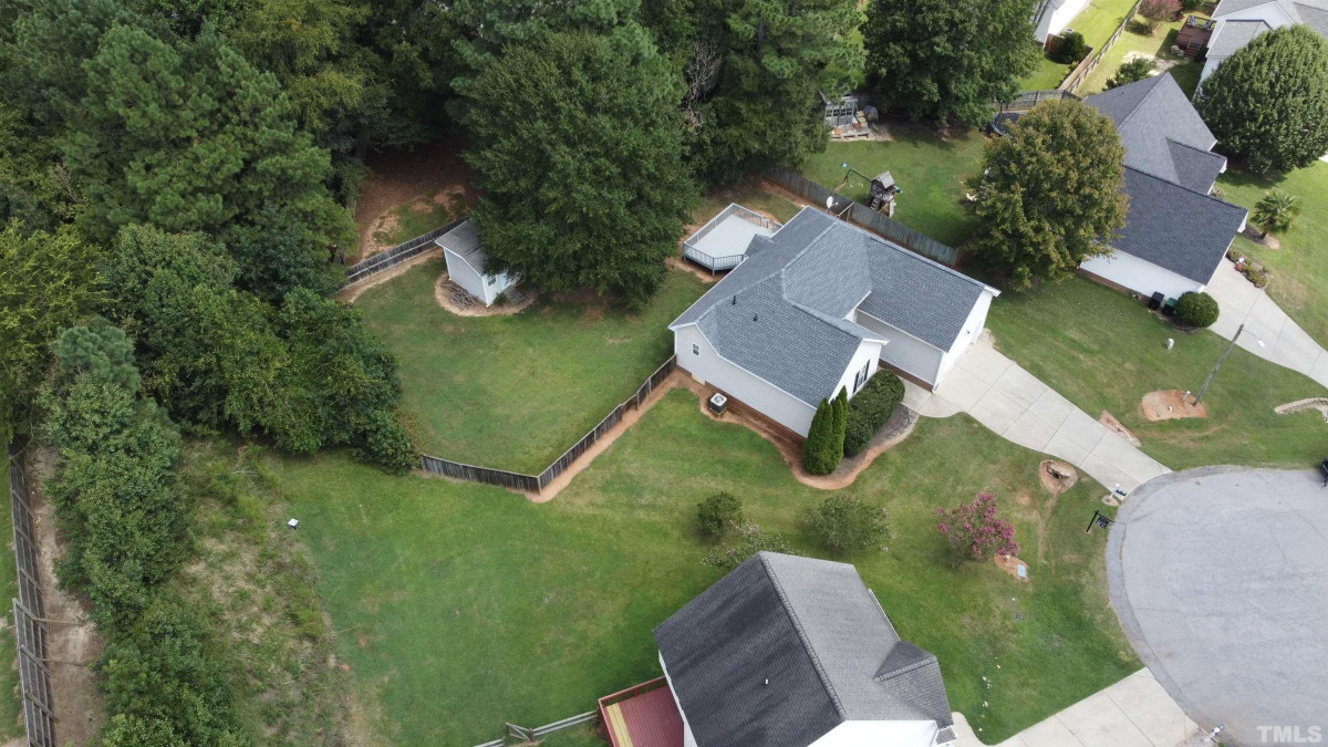 124 Pondfield Ct Clayton, NC 27527
