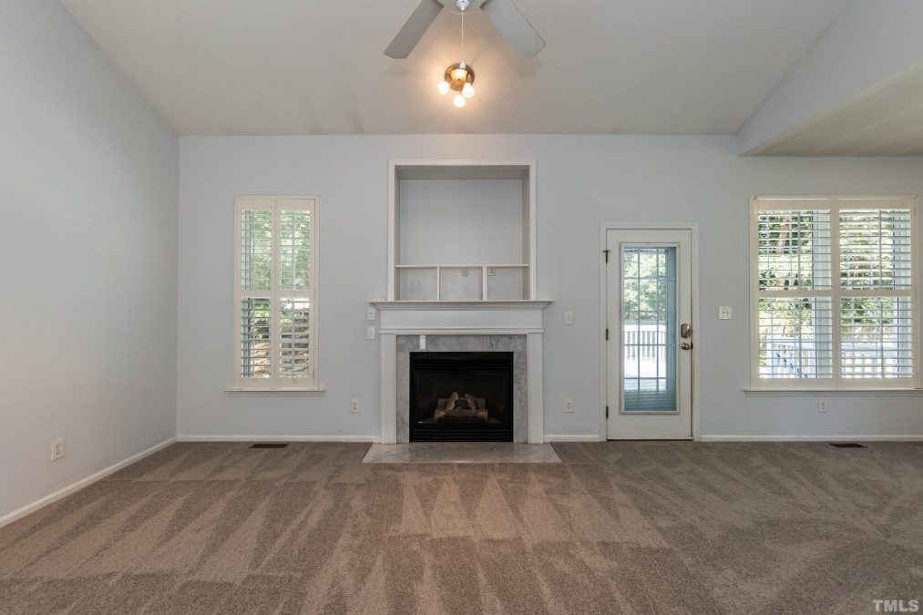 124 Pondfield Ct Clayton, NC 27527