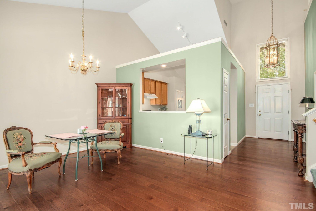 224 Great Lake Dr Cary, NC 27519