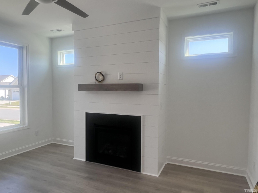 1805 Pinecliff Ct Fuquay Varina, NC 27526