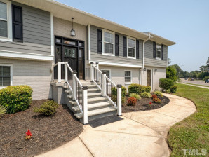 209 Windfield Ct Raleigh, NC 27615