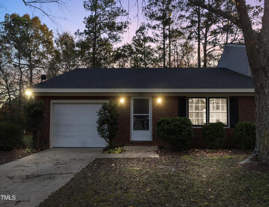 132 Rollingwood Dr Dunn, NC 28334