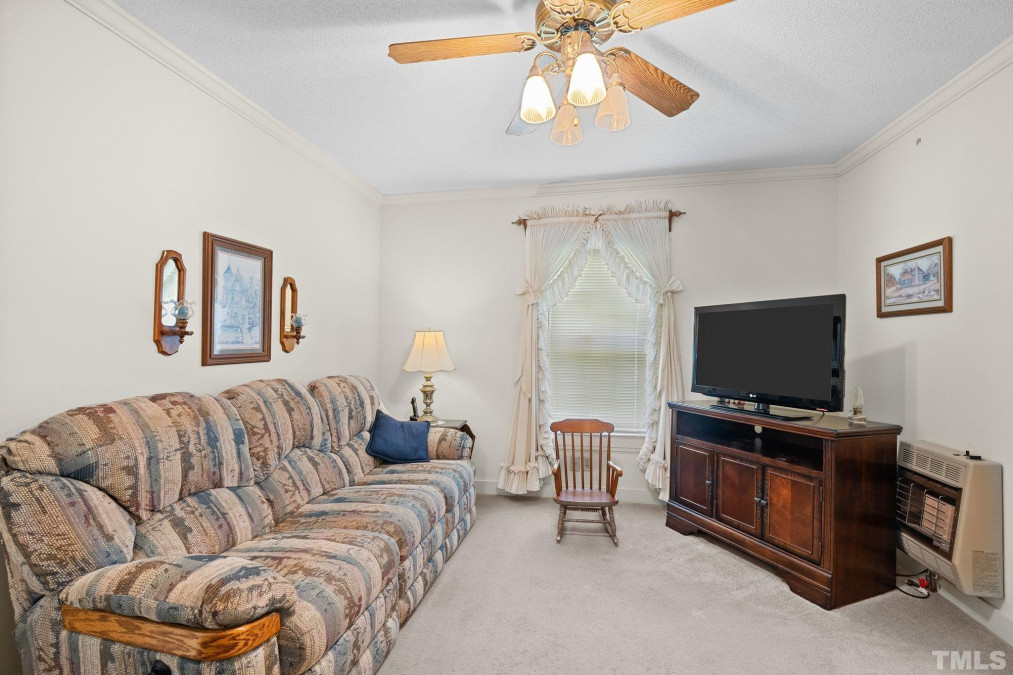 803 Pleasant Dr Durham, NC 27703
