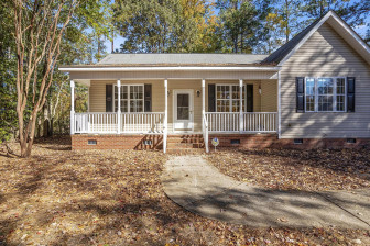 413 Fair Glen Rd Holly Springs, NC 27540