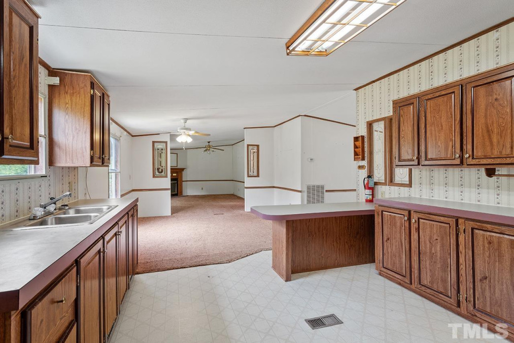 39 Thomas Jones Rd Louisburg, NC 27549