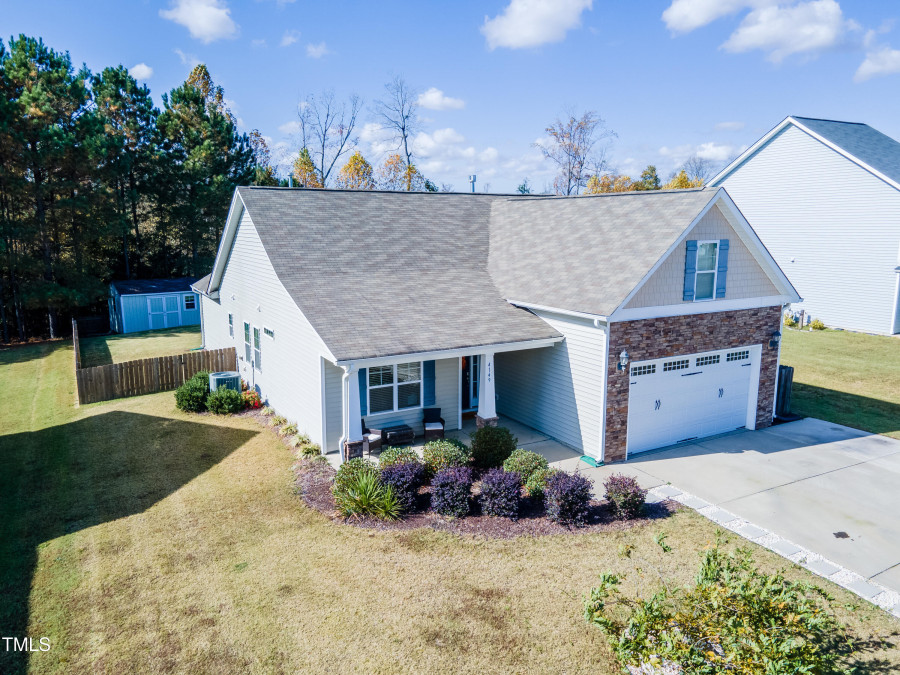 4149 Weavers Pond Dr Zebulon, NC 27597