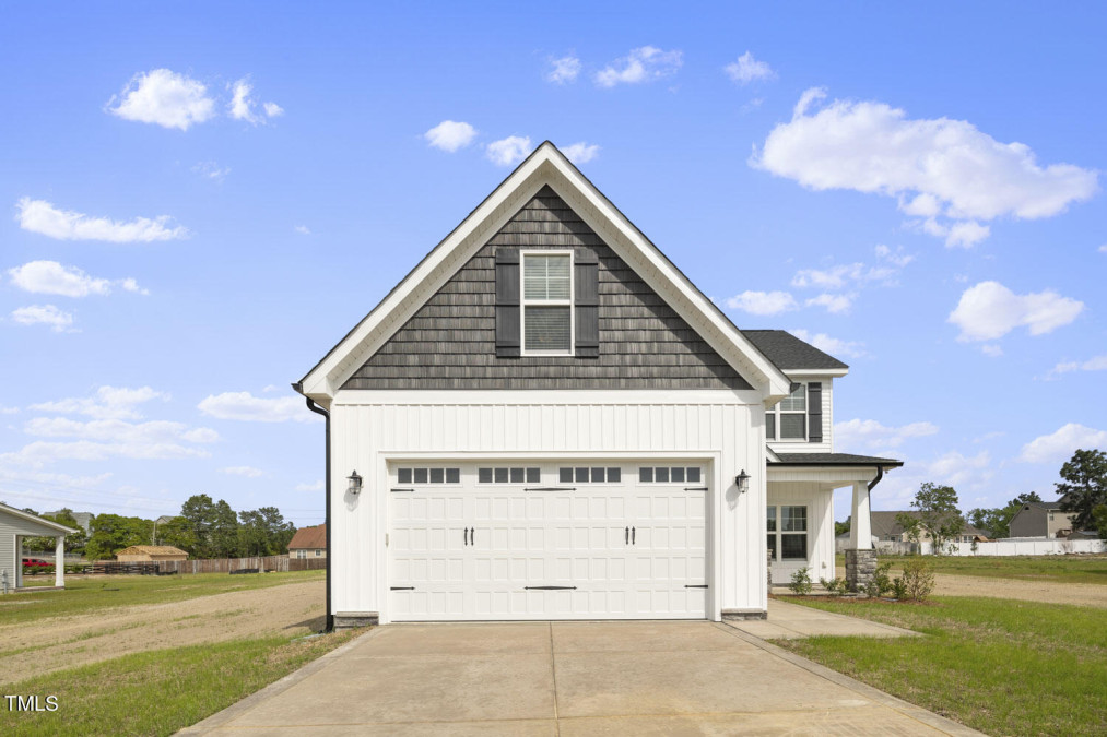 53 Hillwood Dr Sanford, NC 27332