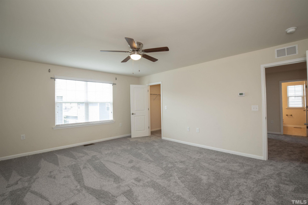 2725 Sardinia Ln Apex, NC 27502
