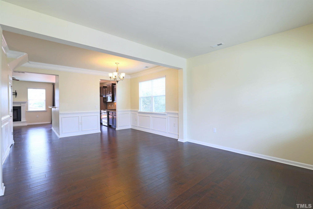 2725 Sardinia Ln Apex, NC 27502