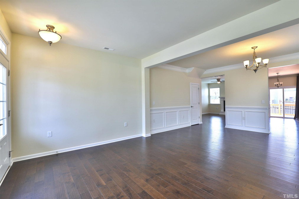 2725 Sardinia Ln Apex, NC 27502