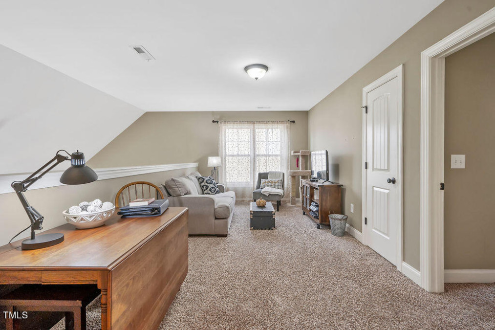 1205 Old Bramble Lane Ln, Fuquay Varina, NC 27526 Raleigh Realty