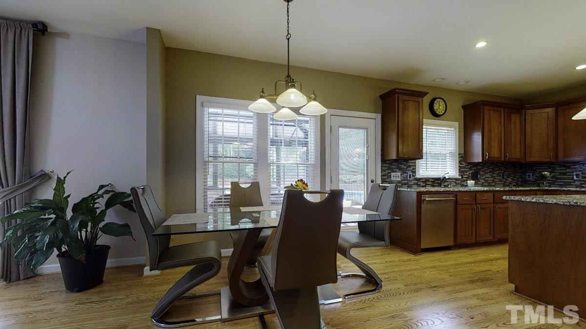 907 Haddon Hall Dr, Apex, NC 27502 Raleigh Realty