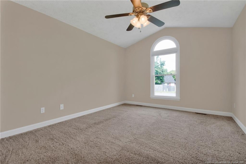 7143 Kearny Ave Fayetteville, NC 28314