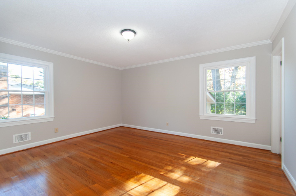 2104 Myron Dr Raleigh, NC 27607