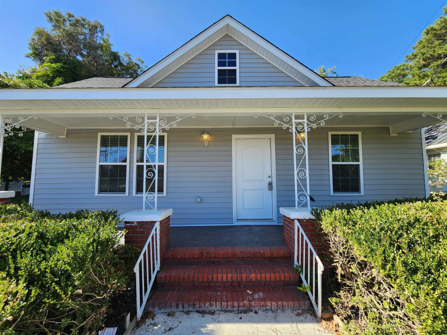 203 Fayetteville Ave Dunn, NC 28334