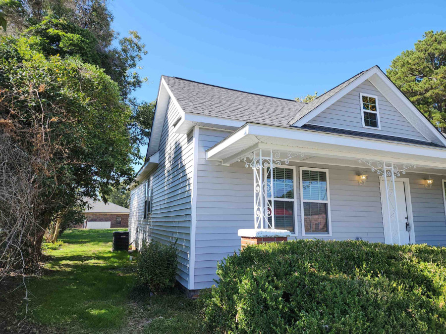 203 Fayetteville Ave Dunn, NC 28334