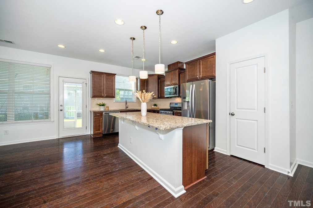 835 New Derby Ln Apex, NC 27523
