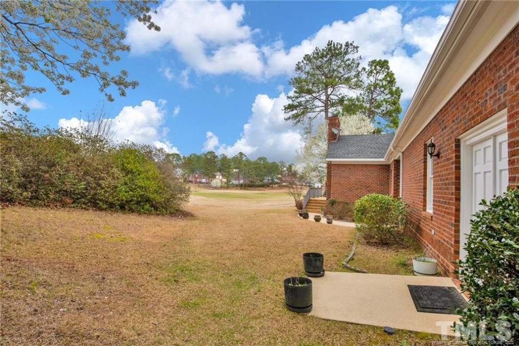 6032 Iverleigh Cir Fayetteville, NC 28311