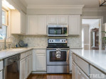 8221 Mourning Dove Rd Raleigh, NC 27615