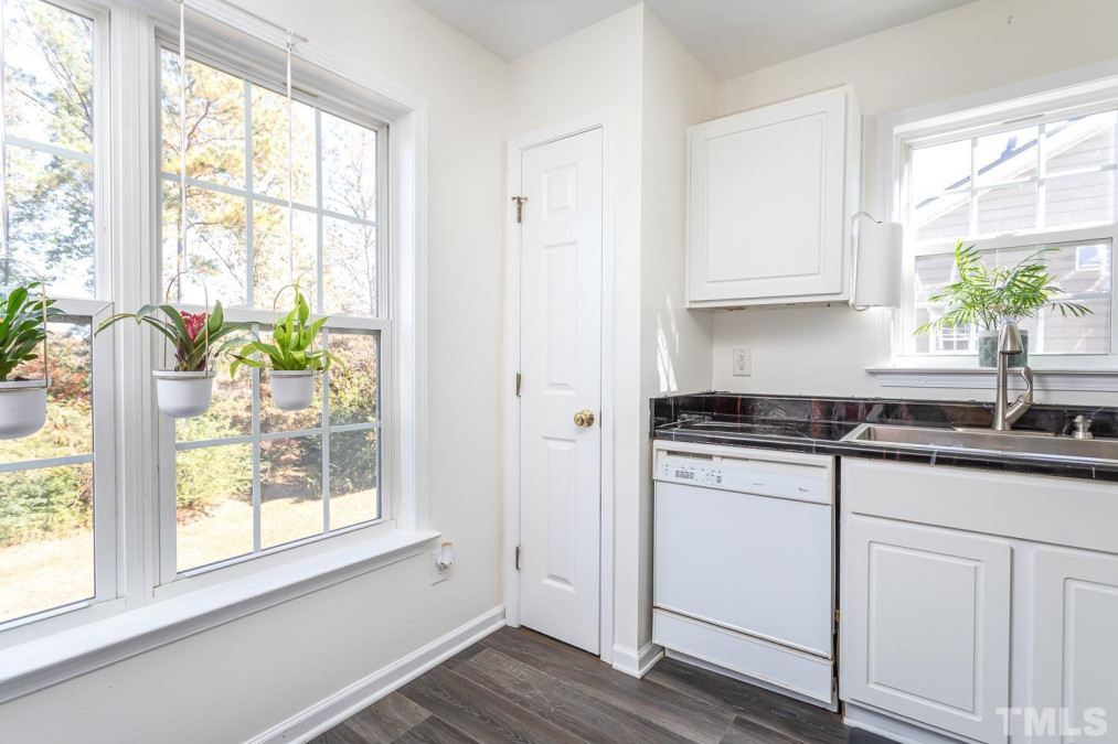 2434 Jimmy Carter Way Raleigh, NC 27610