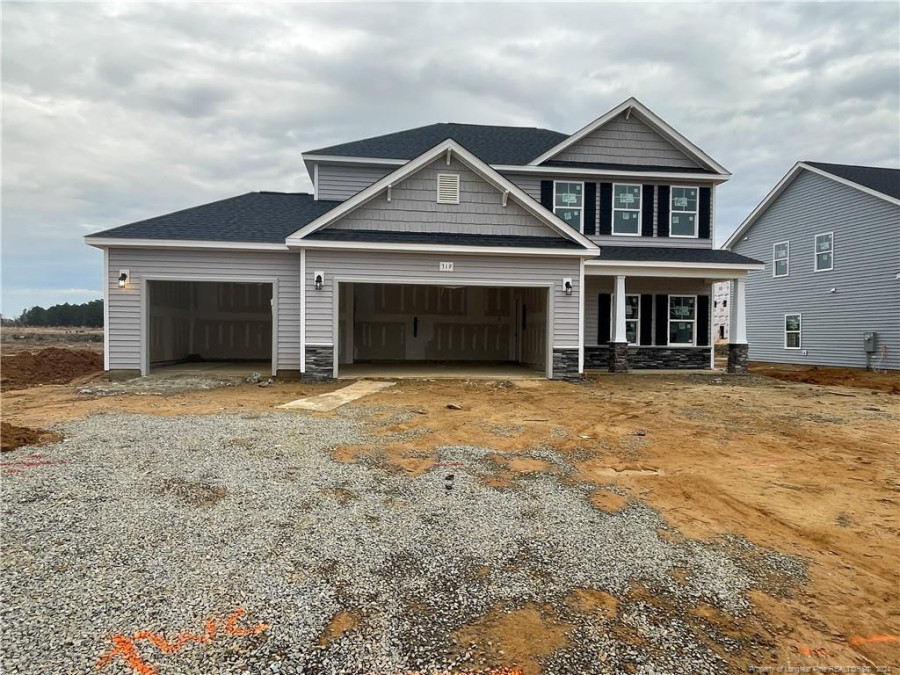 319 Tulip Oak Dr Raeford, NC 28376