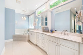 204 Bolinas Ct Chapel Hill, NC 27517