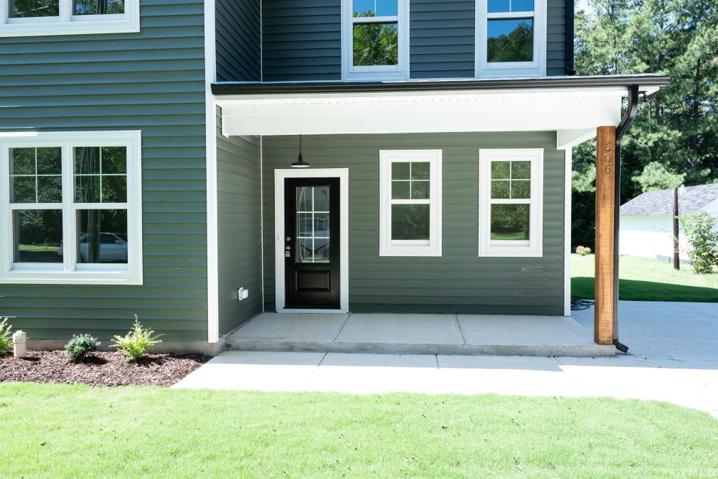 606 Coggeshall St Oxford, NC 27565