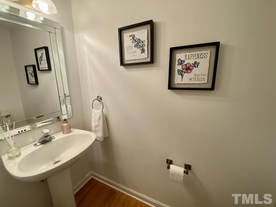 7309 Massachusetts Ct Raleigh, NC 27615