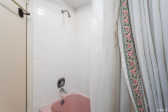 202 Westbrook Ct Burlington, NC 27215