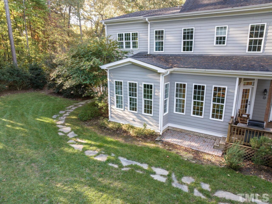 2304 Heartley Dr Raleigh, NC 27615