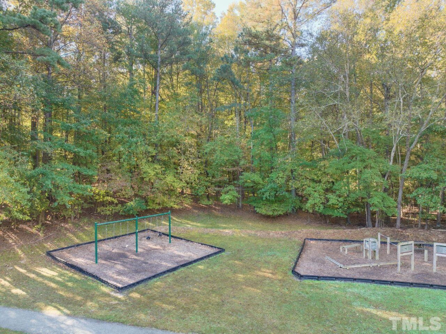 2304 Heartley Dr Raleigh, NC 27615