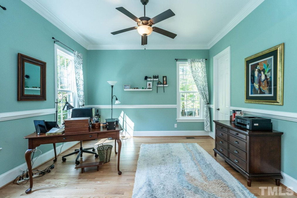 2304 Heartley Dr Raleigh, NC 27615