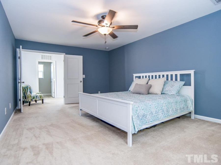 345 Tuscan Ridge Way, Clayton, NC 27527 Raleigh Realty