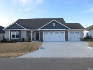 23 Cousins Ct Smithfield, NC 27577