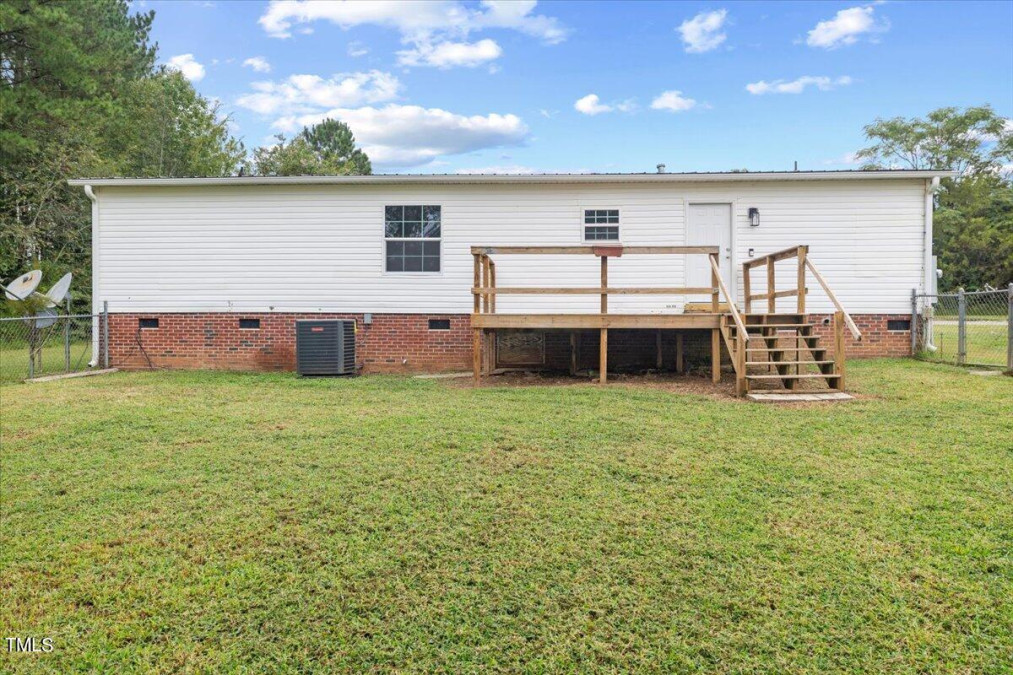 6322 Nc 561  Louisburg, NC 27549