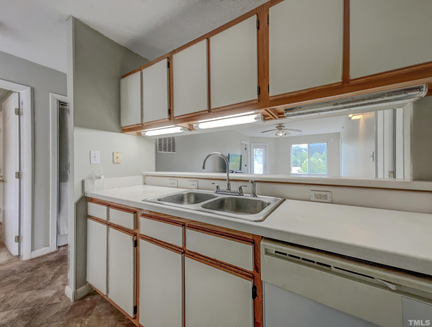 1251 University Ct Raleigh, NC 27606