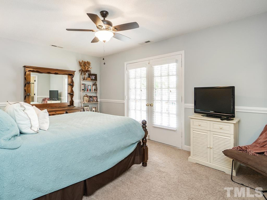 526 Johnson Ave Graham, NC 27253