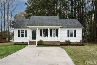112 Evergreen Cir Clayton, NC 27520