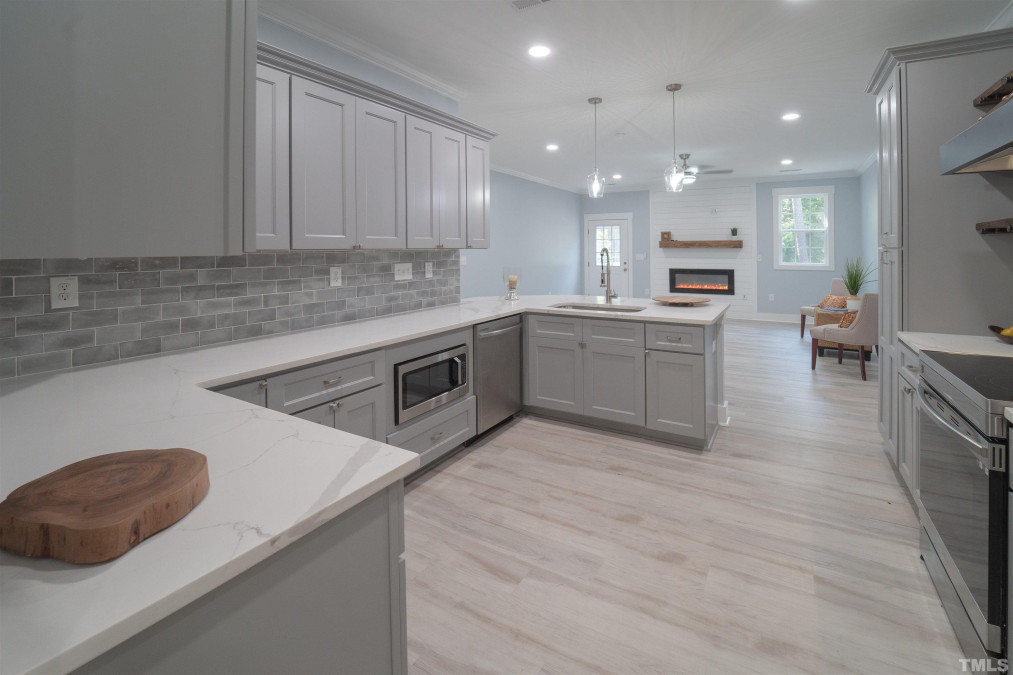 110 Blackfoot Dr Louisburg, NC 27549