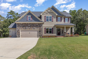 332 Oakhaven Dr Holly Springs, NC 27540