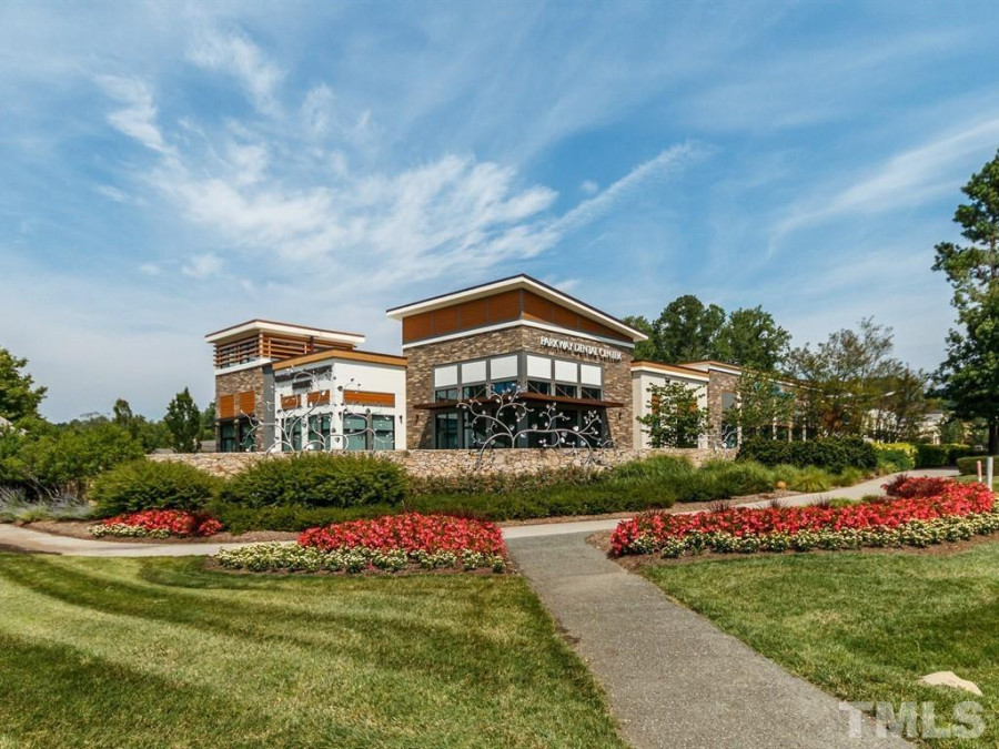394 Cliffdale Rd Chapel Hill, NC 27516