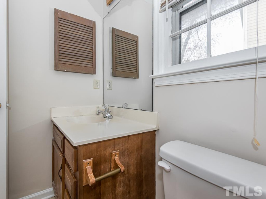 3509 Wickersham Way Raleigh, NC 27604