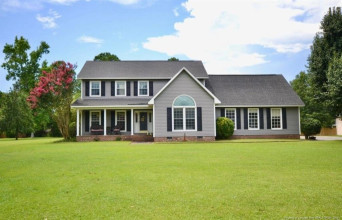 452 Foxwood Dr Hope Mills, NC 28348