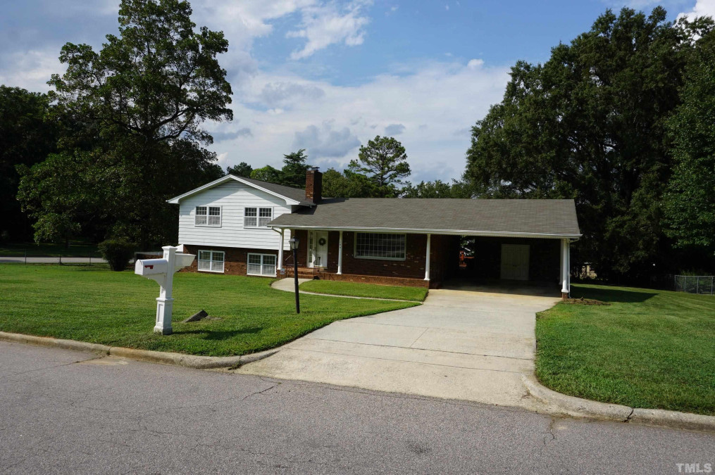 154 Luther Rd Raleigh, NC 27610