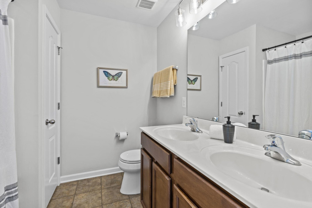 5445 Big Bass Dr Raleigh, NC 27610