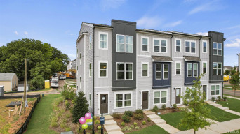 1936 Robin Hill Ln Raleigh, NC 27610