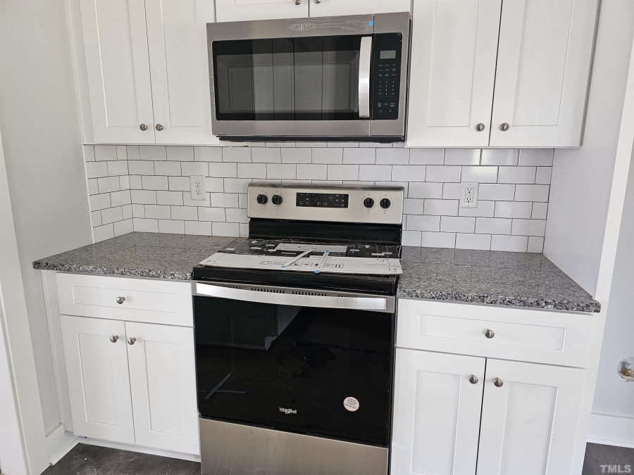 64 Tarheel Landing Dr Benson, NC 27504