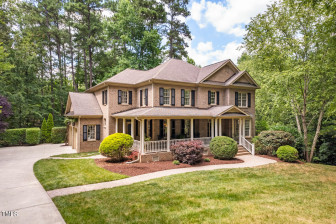 205 Copper Beech Ct Chapel Hill, NC 27517