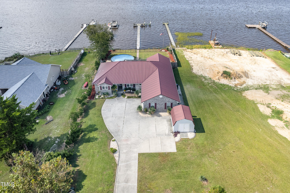 132 Gemstone Dr Sneads Ferry, NC 28460